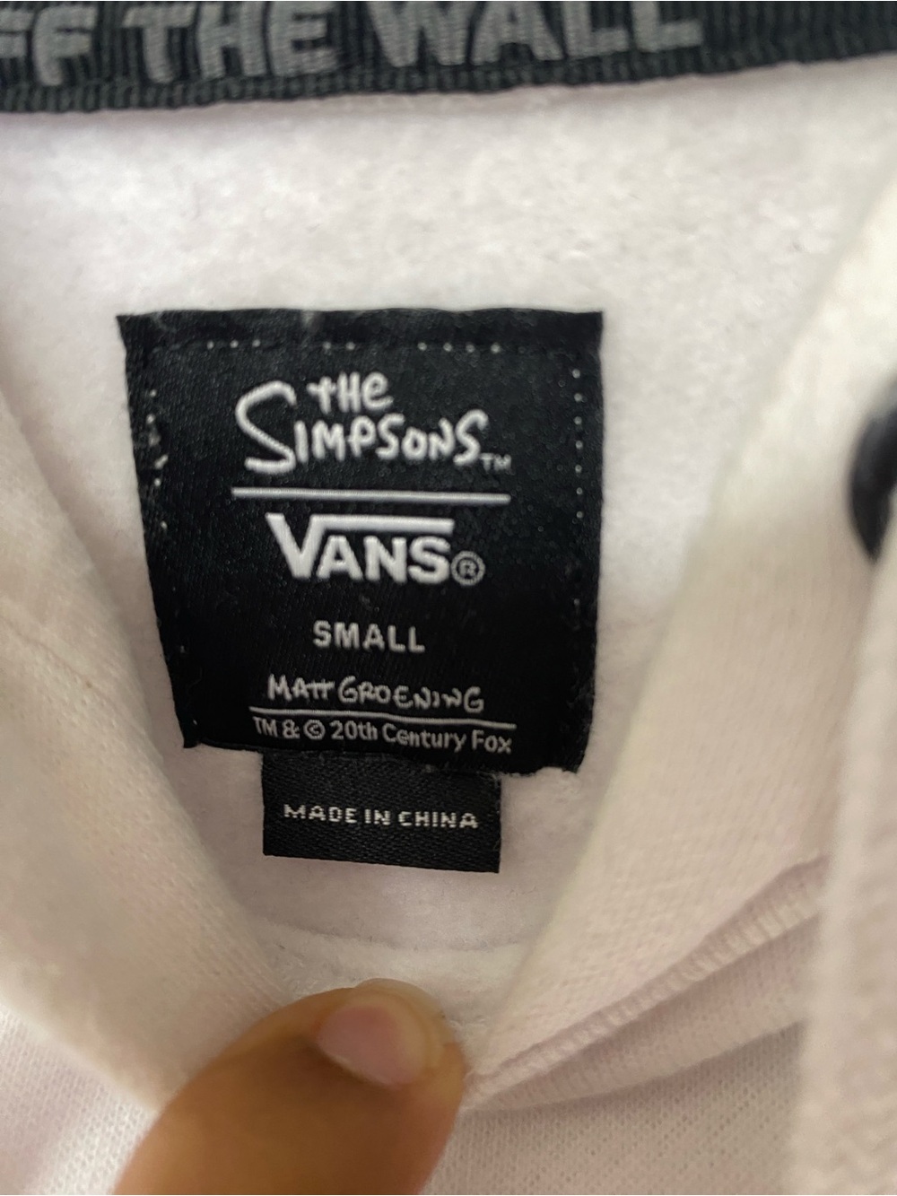 Sweater Subcategory Identification - Picture 2 of 4